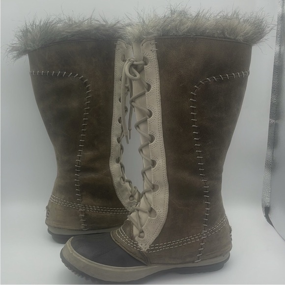Sorel Brown and Cream Winter Boots - Picture 5 of 13